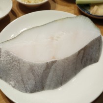 格陵蘭無肚洞厚切鱈魚(比目魚)片 *5片/組 250g/片